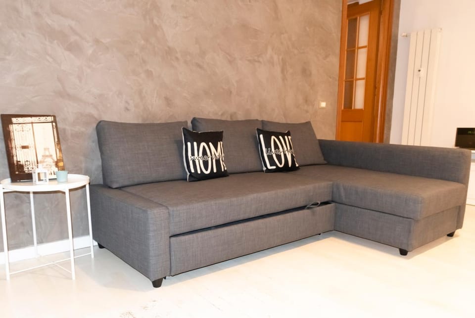 Living room, Lounge or bar, Seating area