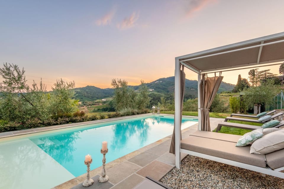 Valle del Sole Winery Farmhouse with Private Pool Villa in Lucca