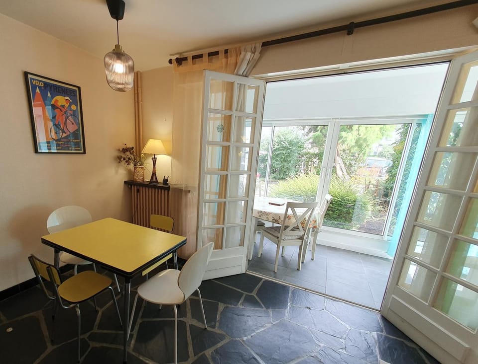 Balcony/Terrace, Dining area