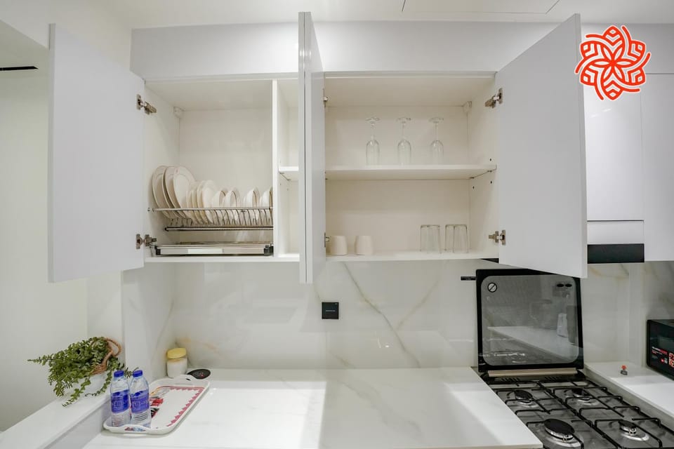 Kitchen or kitchenette, oven, stove