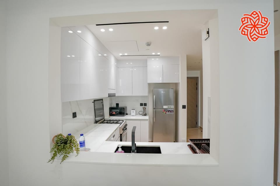Kitchen or kitchenette, oven, stove