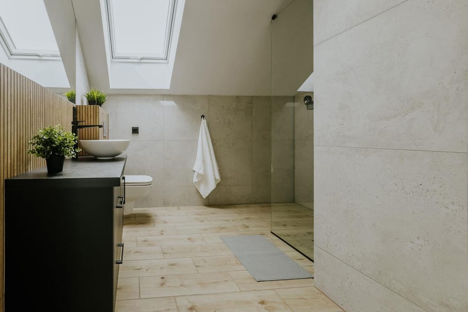 Toilet, Bathroom