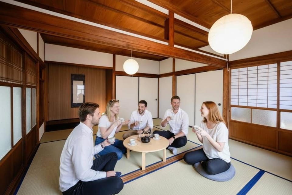 People, Area and facilities, Area and facilities, group of guests