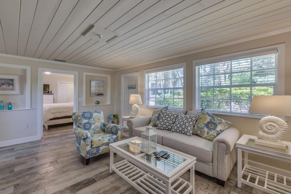 Coastal Dream Beach House House in Indian Shores