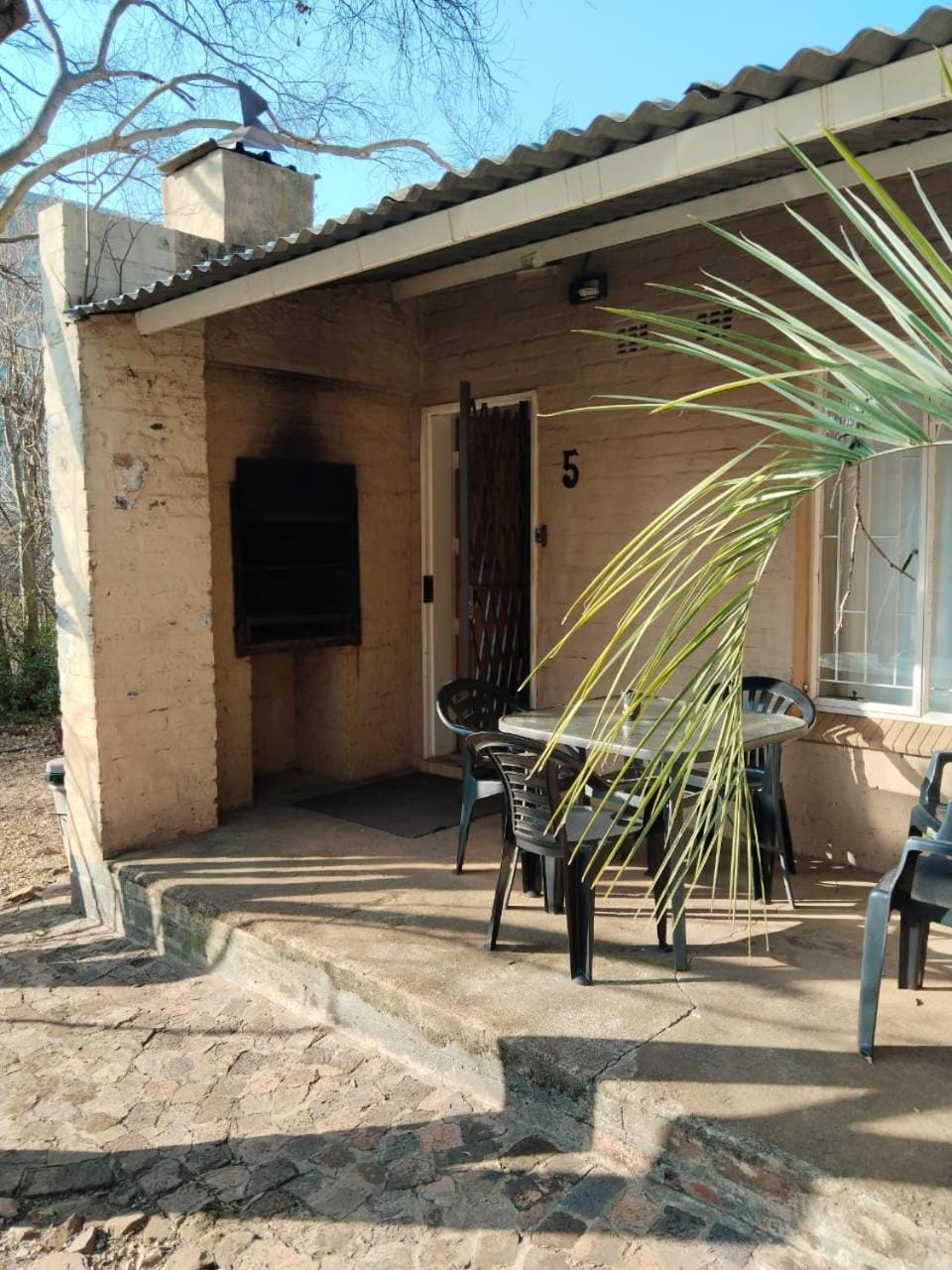 Patio, Dining area