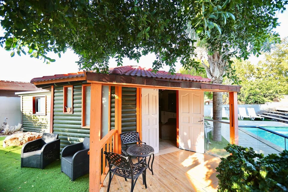 אצולת הכנרת Bed and Breakfast in North District