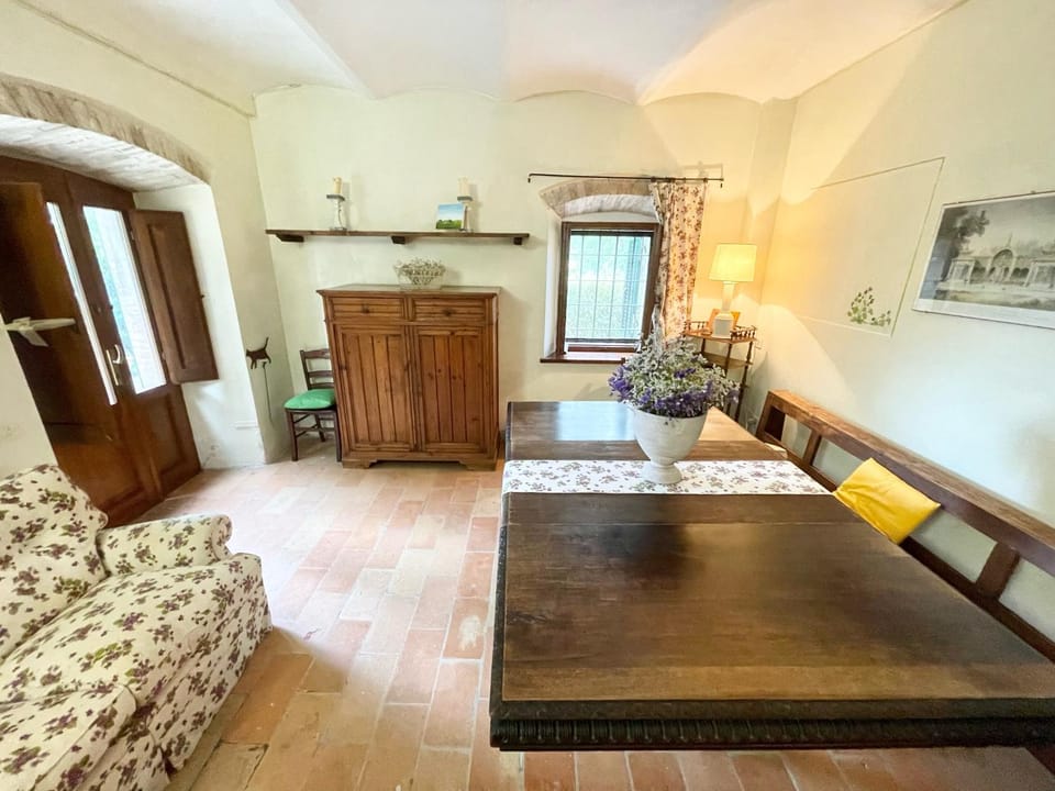 Secluded Umbrian Villa with Private Pool, Perfect for Nature Lovers Villa in Umbria