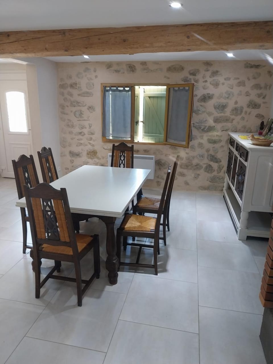 Gîte en campagne des crêtes avec piscine et jacuzzi House in Occitanie
