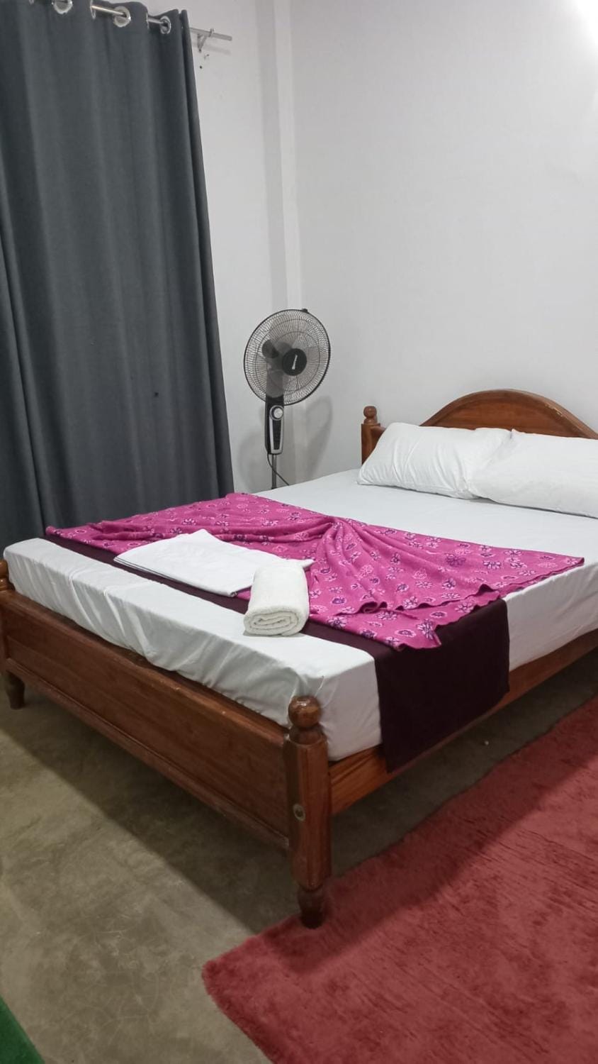D&D Holyday Homes House in Central Province