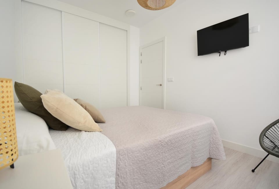 TV and multimedia, Bedroom