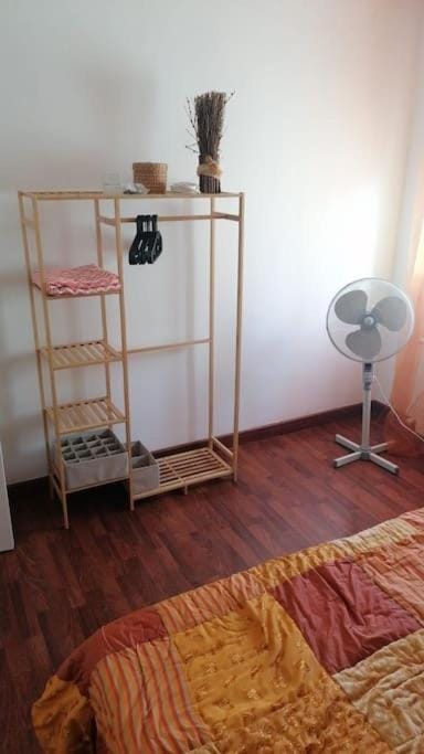 Views, Family & Private Parking in Alto Albayzín Apartment in Granada