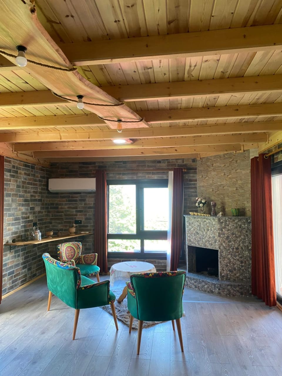 Seating area