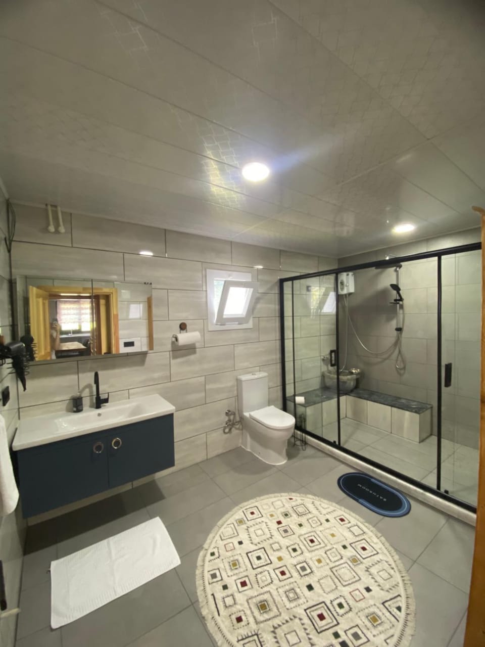Shower, Bathroom