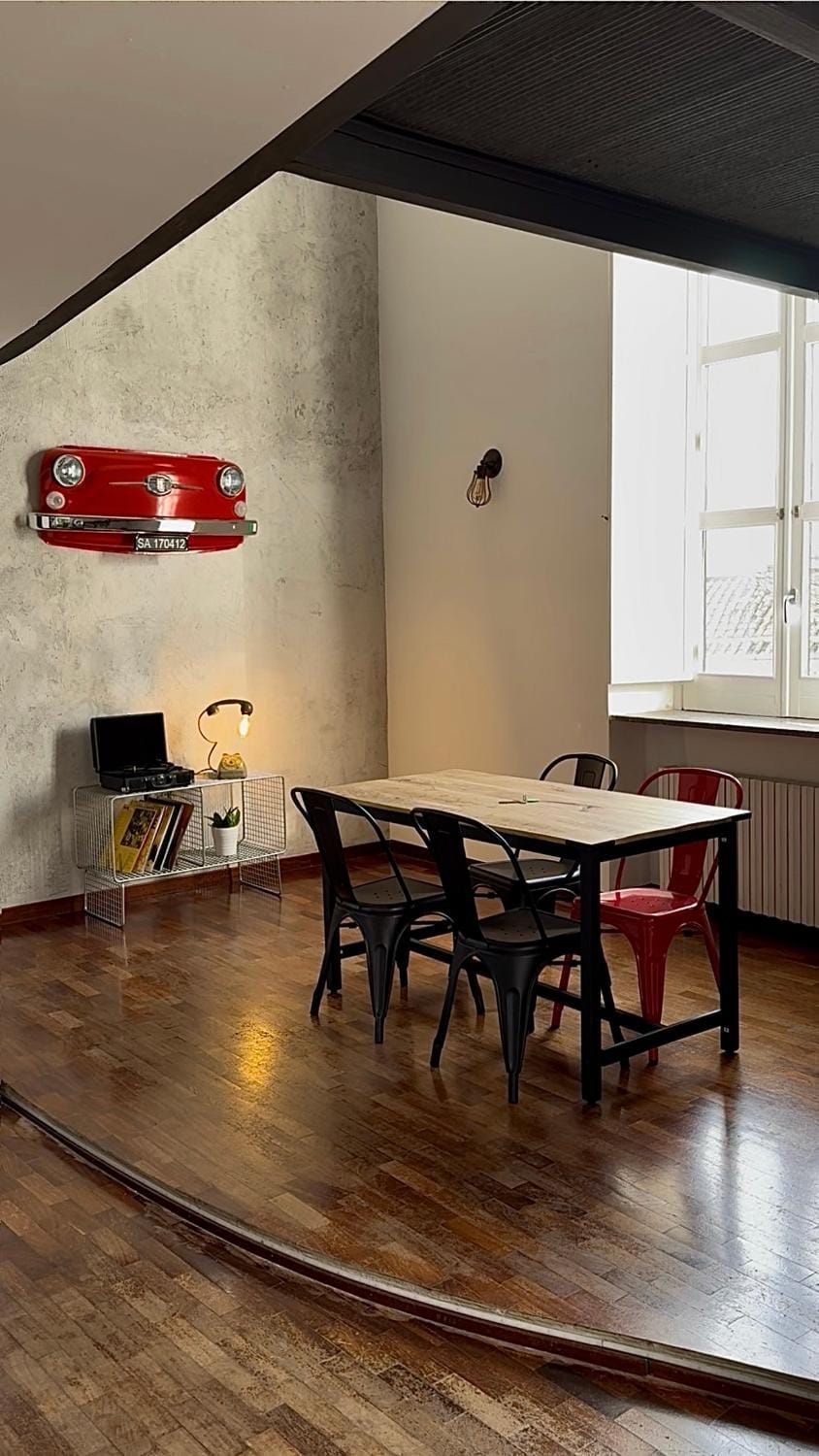 Living room, Dining area