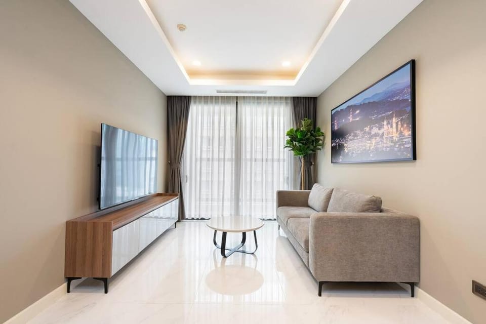 The Rixx Gathering Apartment D1 pool gym Netflix Apartment in Ho Chi Minh City