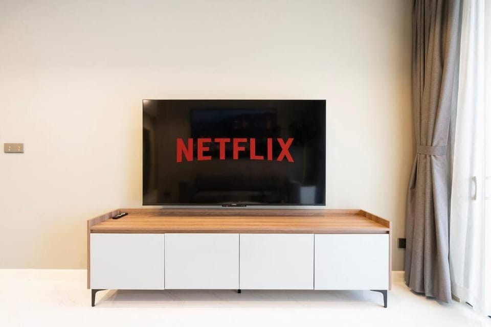 The Rixx Gathering Apartment D1 pool gym Netflix Apartment in Ho Chi Minh City