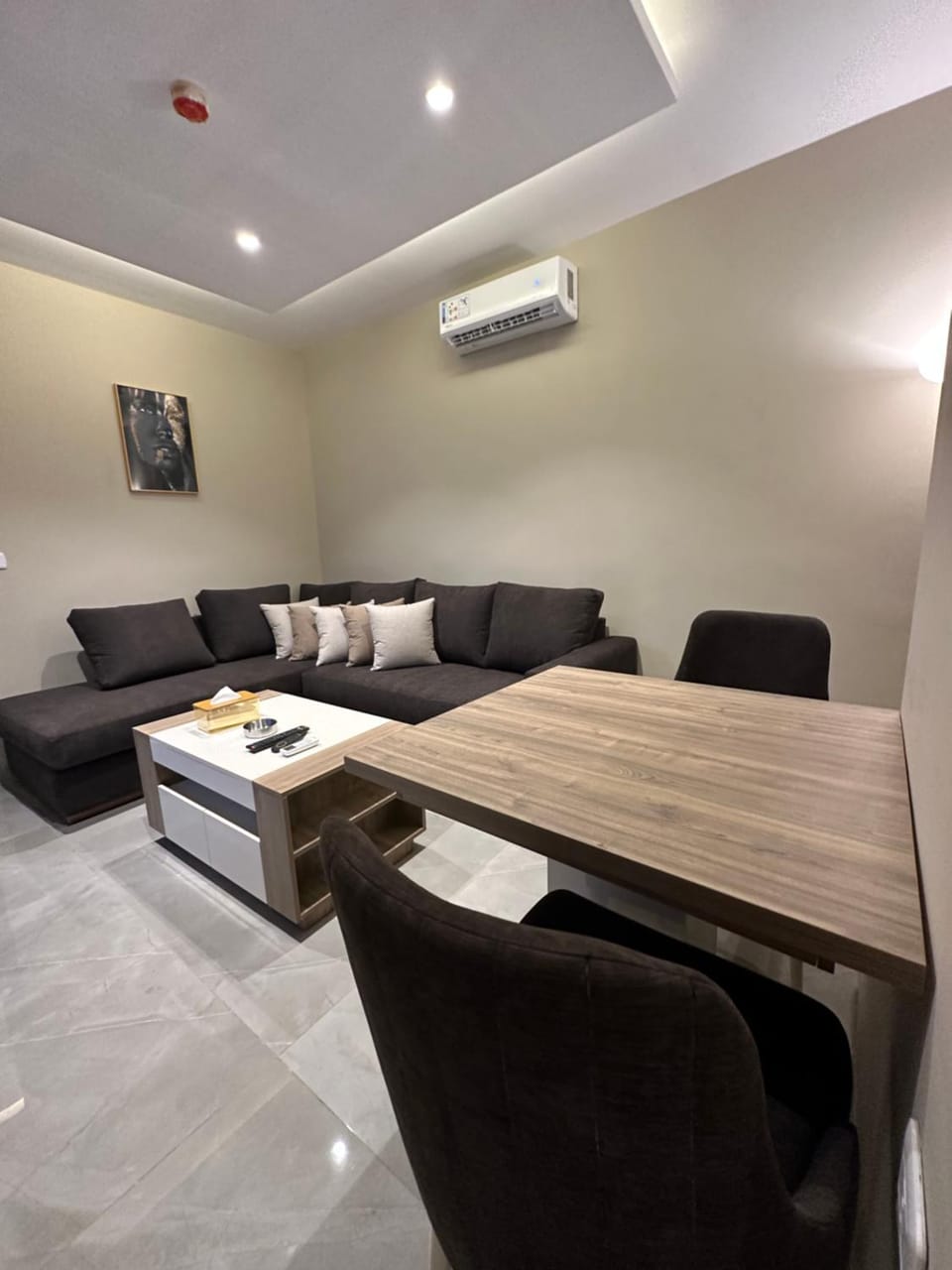 204 AL-NAJEH JRE Apartments For Rent ave Apartment in Africa