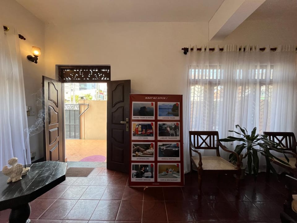 RIVINSON Negombo - By the Beach Hotel in Negombo