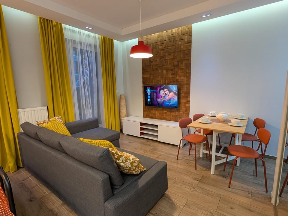 Riverside Studio Apartment in Krakow