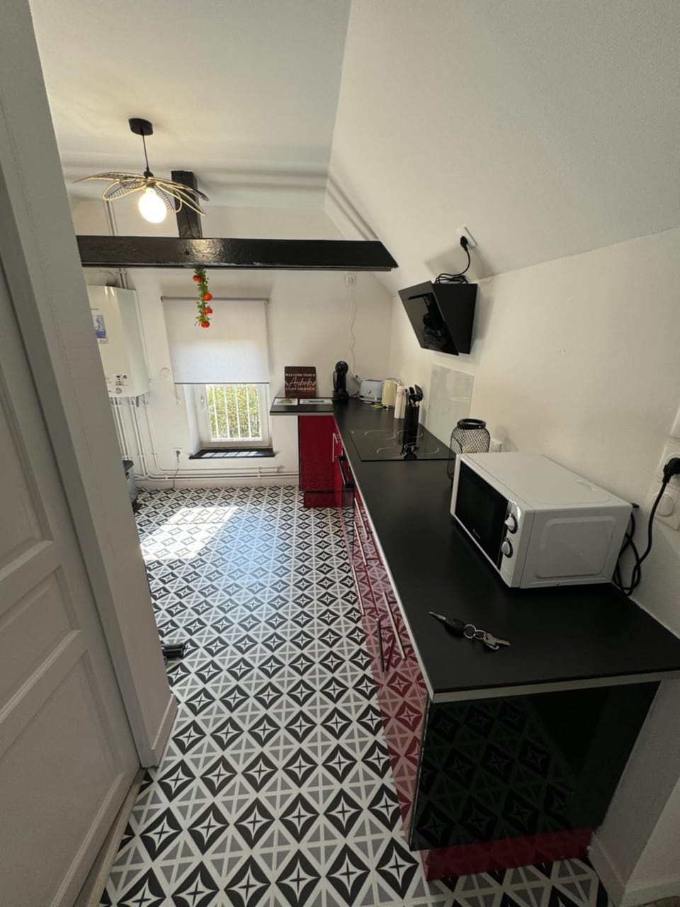 Kitchen or kitchenette