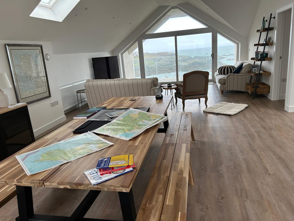 Twyn Haf House in Trearddur Bay