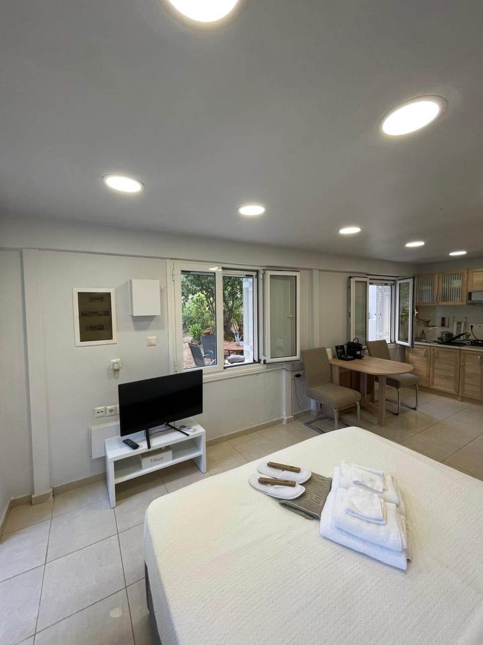 Studio next to the Beach Apartment in Vouliagmeni