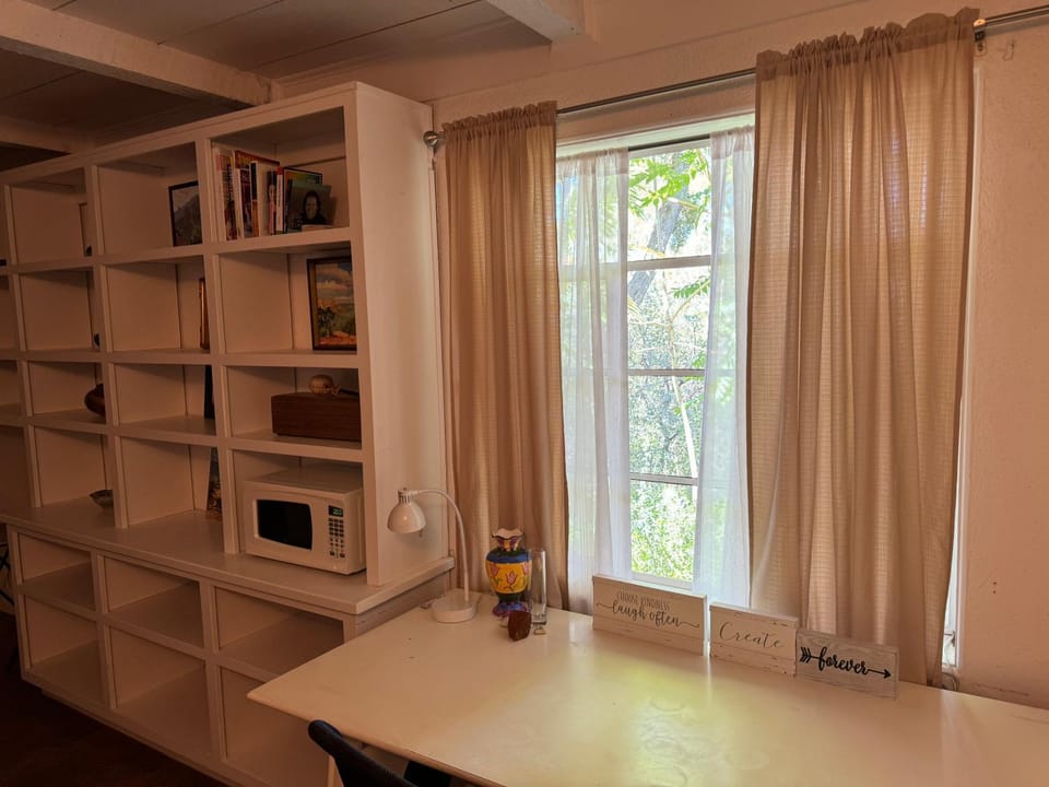 Writer's Room SaddleRock Ranch B&B West Sedona Bed and Breakfast in Sedona