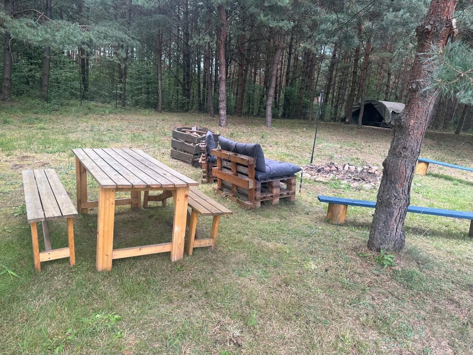 Garden, Dining area