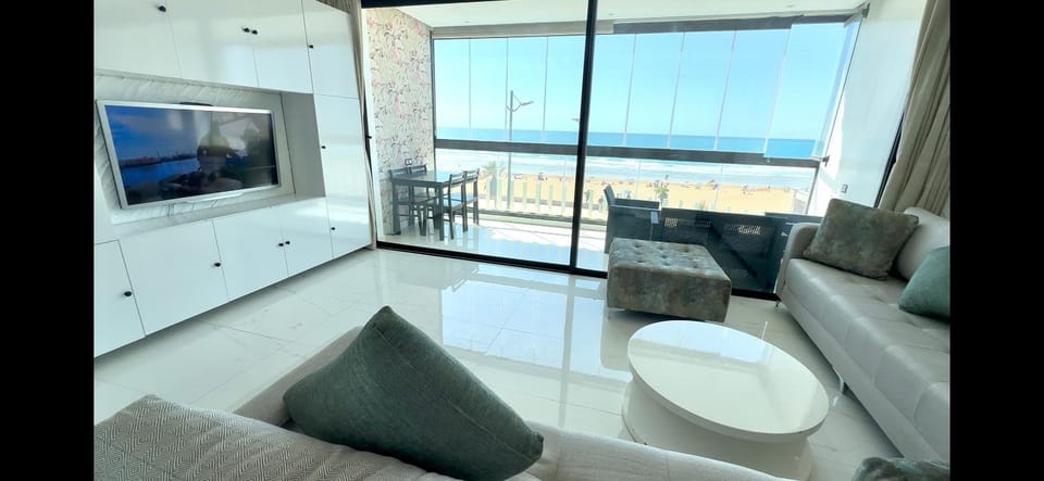 Appartement avec WIFI a La plage de Mehdia vue sur mer Excellent sea view Apartment in Rabat-Salé-Kénitra