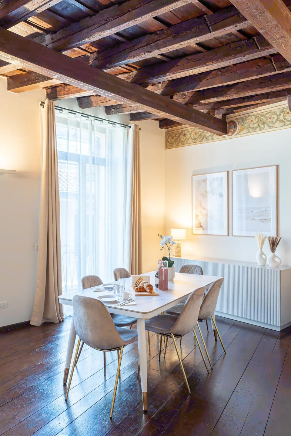 Dining area, Breakfast, Lunch, Dinner, internet