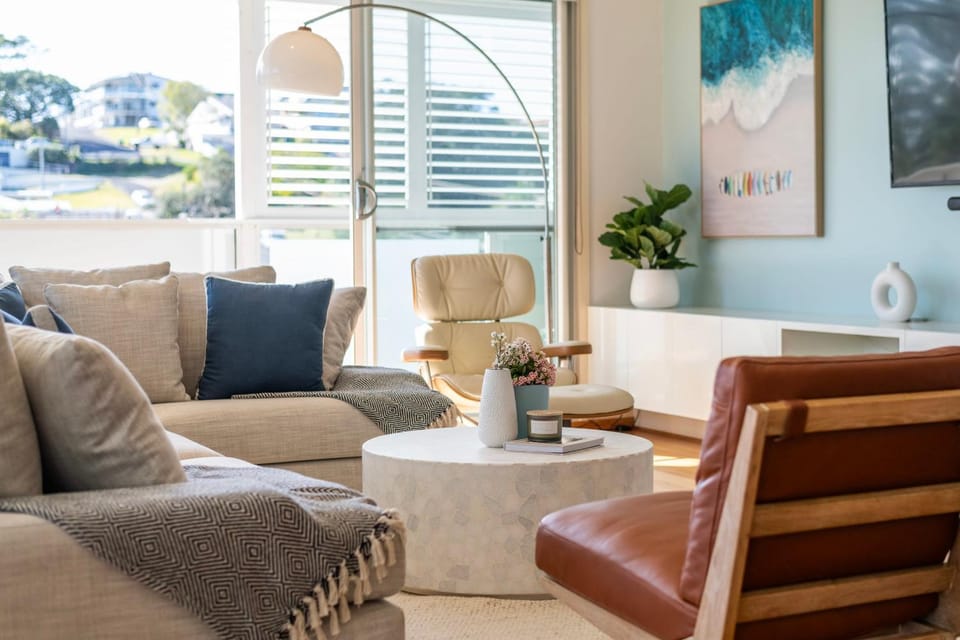 Penthouse on the Ritz - Oceanstays Apartment in Yamba