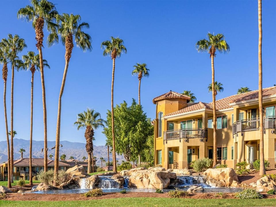 Marriott Desert Springs II Luxury Guest Room House in Palm Desert