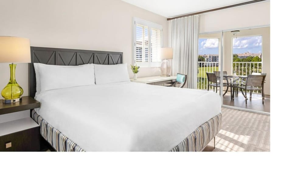 Bed, Balcony/Terrace, Bedroom