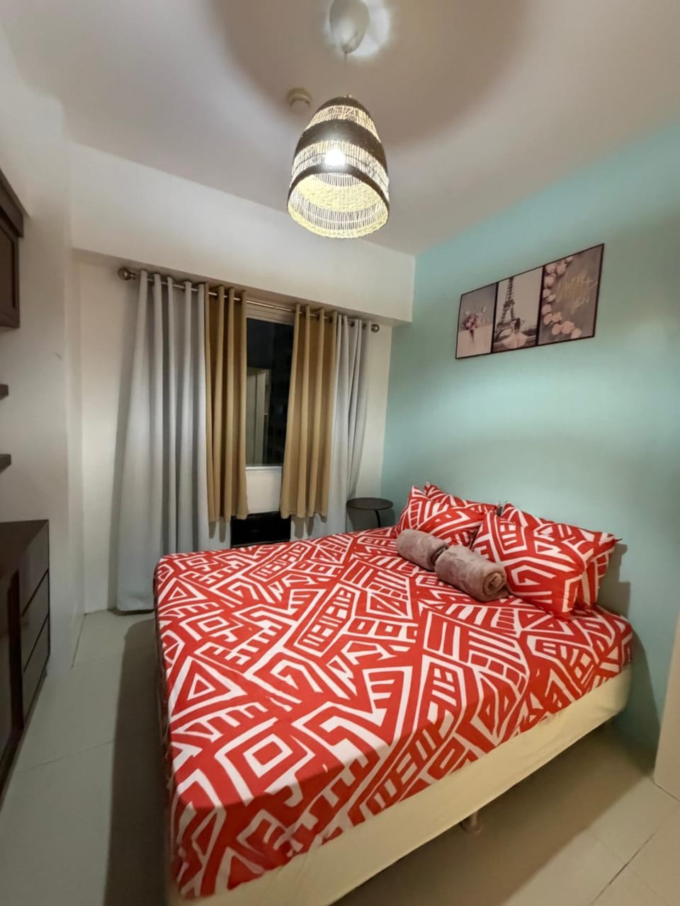 2bedroom unit at Sea Residences infront of MOA Arena, SMX & Ikea Apartment hotel in Pasay