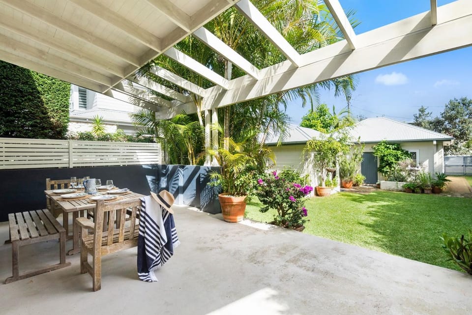 Beachcomber by TCC House in Pittwater Council