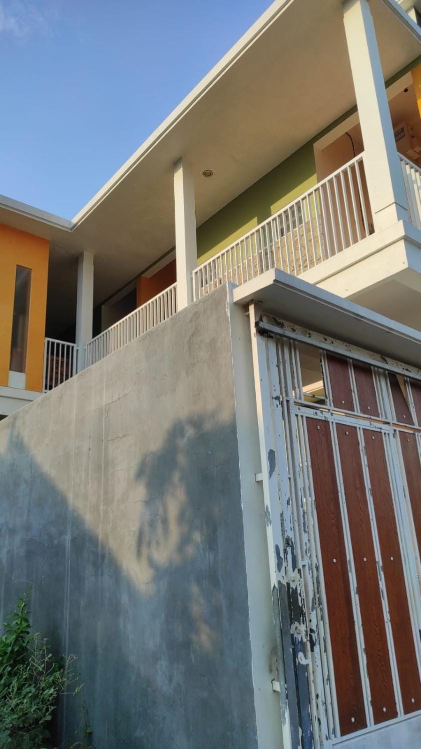 Griyo Kartika backpacker Bed and Breakfast in East Java