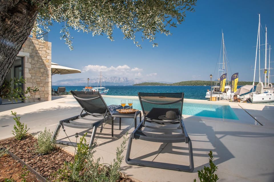 Sea view, Swimming pool