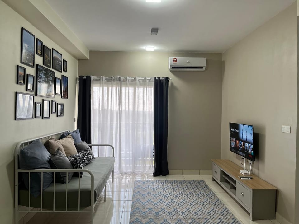TV and multimedia, Living room, air conditioner