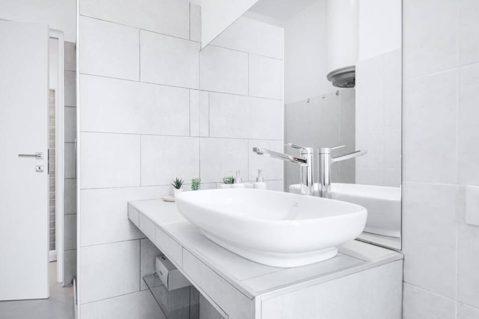 Easylife - Milano - MonteNero 4 - Porta Romana Apartment in Milan