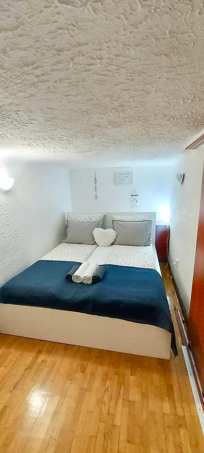 Dohány 2BR Chic Apartment Apartment in Budapest