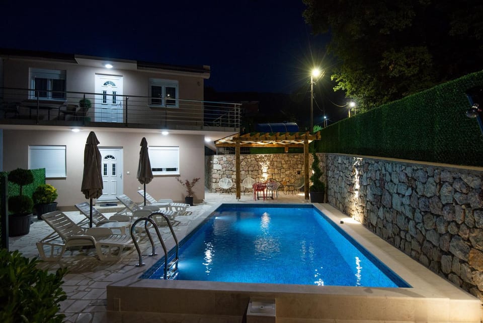 Pool view