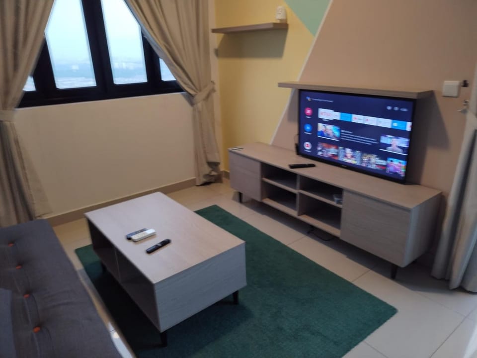 3706 Meridin Sovo Couple Legoland Netflix BySTAY Apartment in Johor