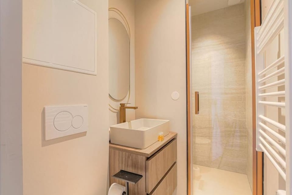 Studio confortable près de la Croix-Rousse Apartment in Caluire-et-Cuire