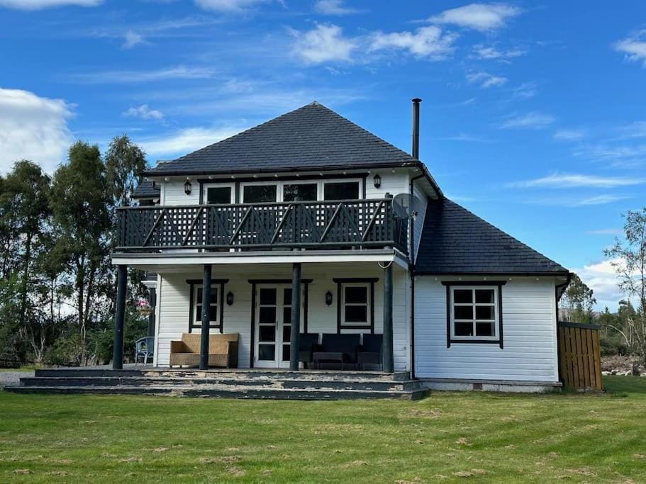 Heath House Loch Ness Villa in Scotland