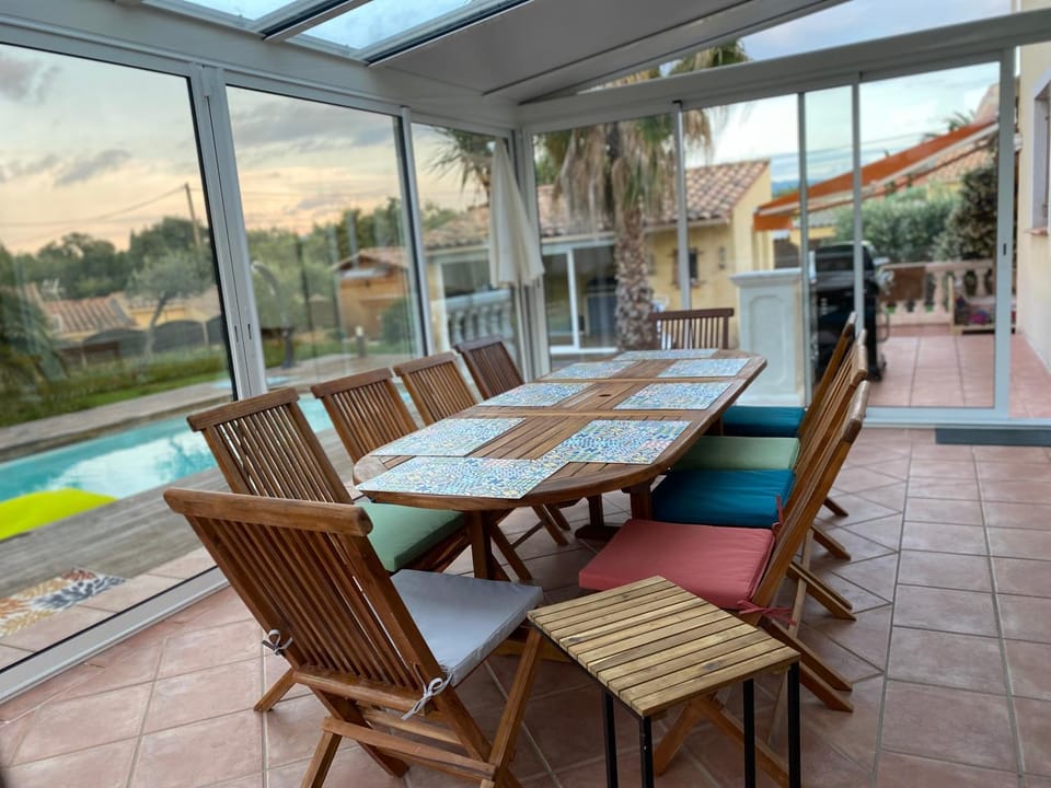 Villa des 14 oliviers Piscine et Spa Villa in French Riviera