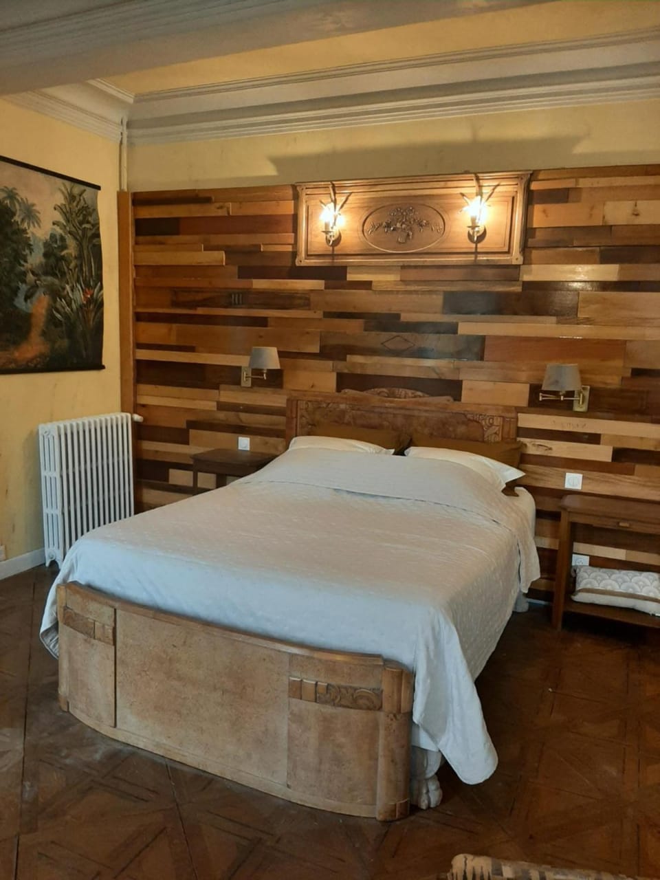 Chambre Art Déco Bed and Breakfast in Occitanie