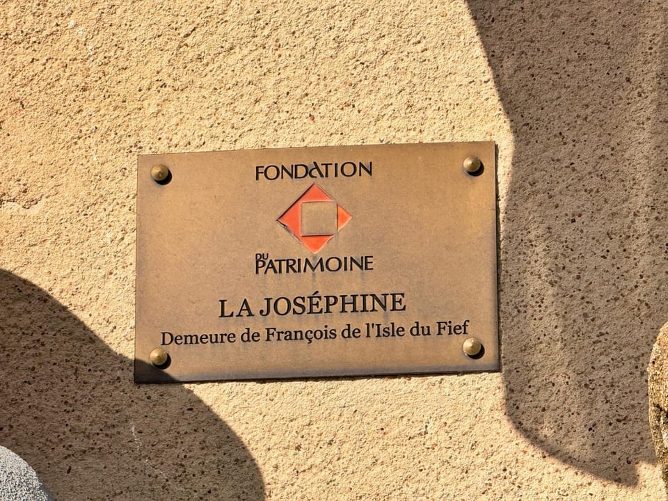 Logo/Certificate/Sign