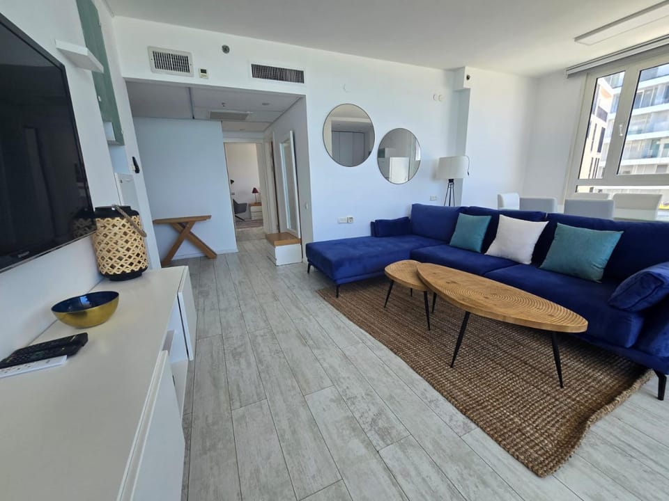 Living room, Seating area, air conditioner