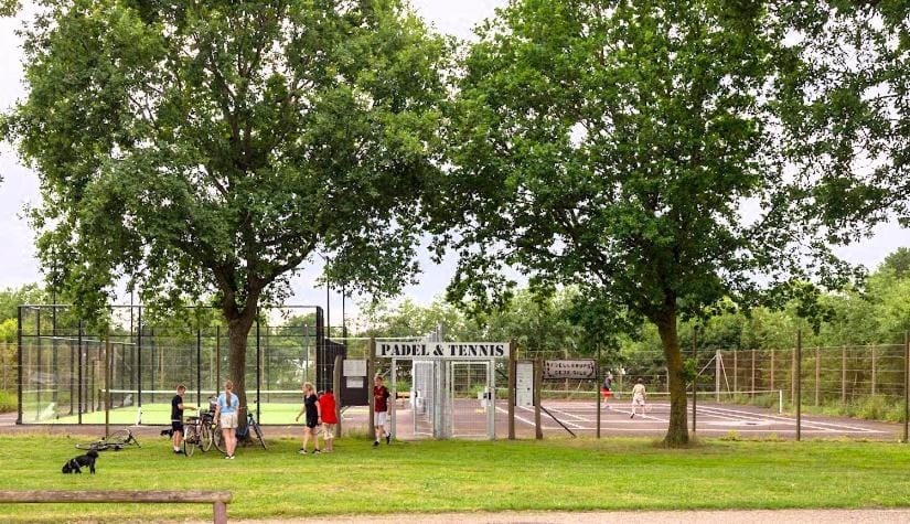Tennis court
