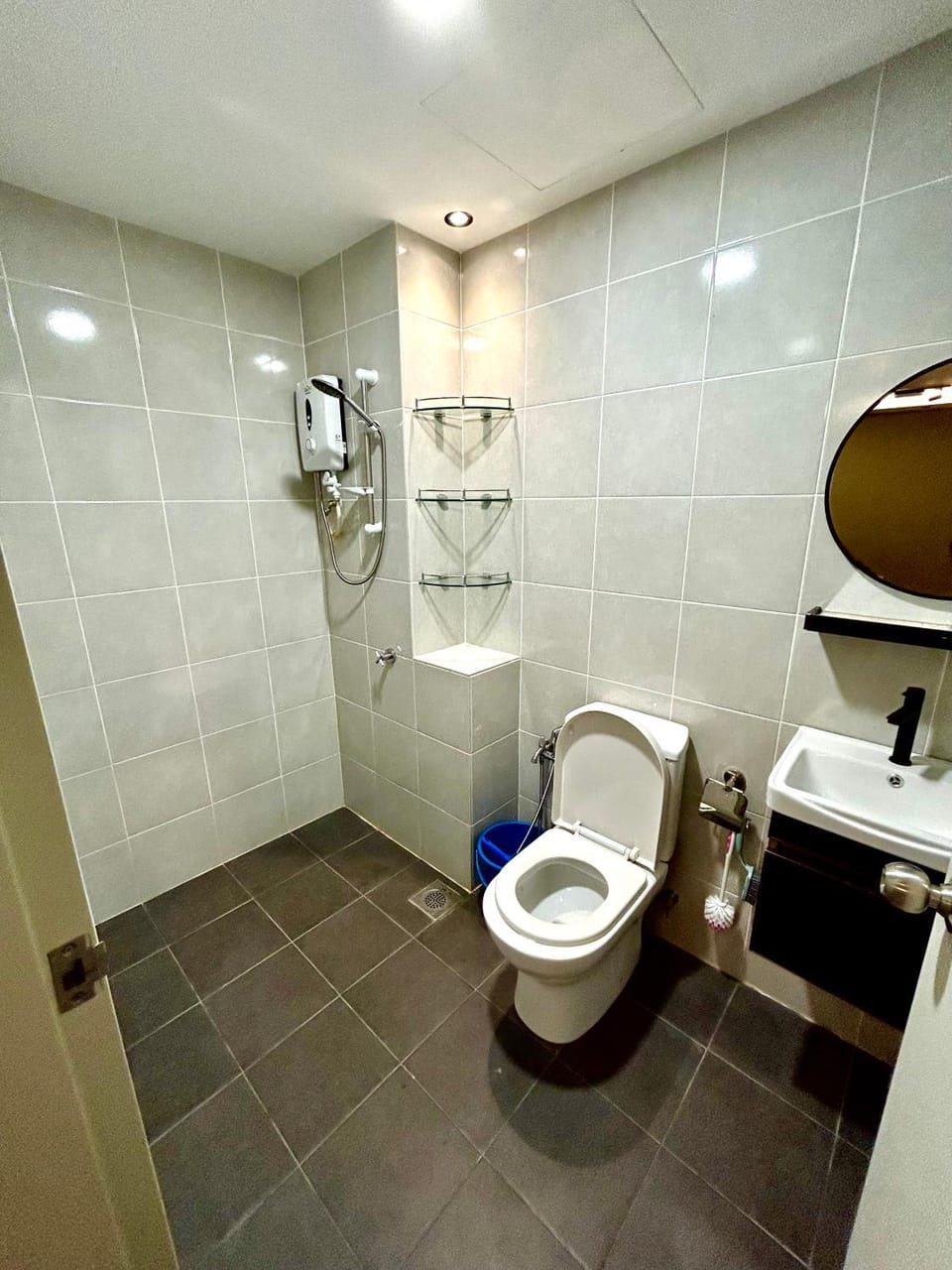 Shower, Toilet, Bathroom, bidet